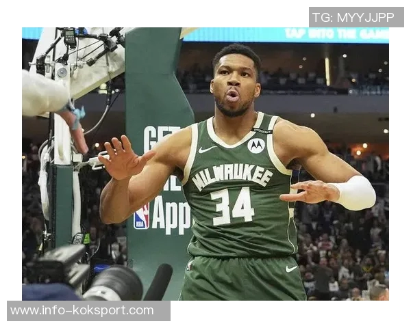 字母哥开季前四场创历史纪录140分50板25助攻成首人