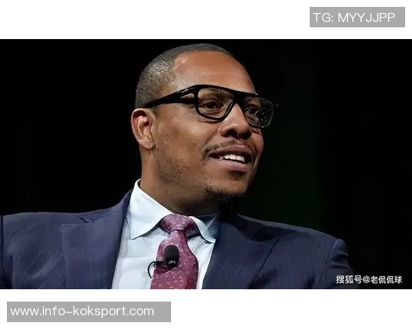 皮尔斯直言约会费用过高不应恋爱引发热议